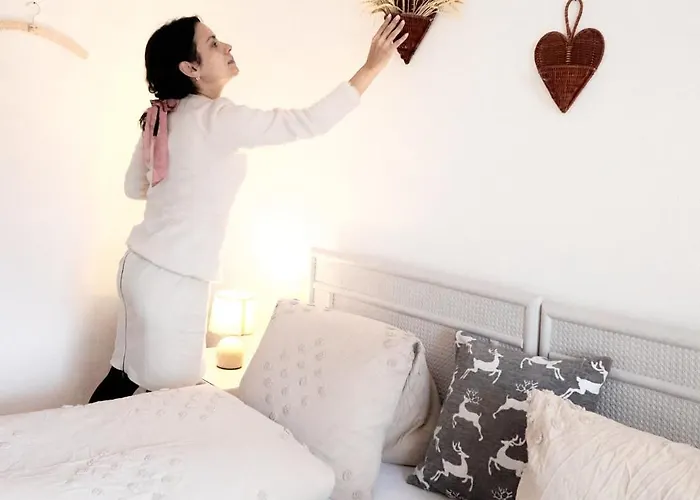 Doppelzimmer Mit Terrasse Vendégház Därligen