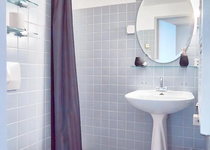 Pensión Doppelzimmer Mit Terrasse 3*